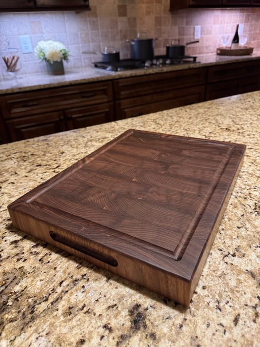 Premium All Walnut Grain Cutting Board Masterpiece Design #4