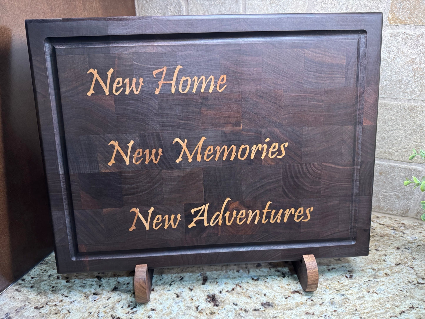 End Grain Inlaid Cutting Board with Stand